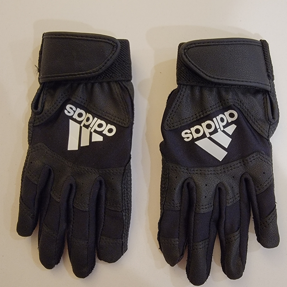 Baseball hitting gloves